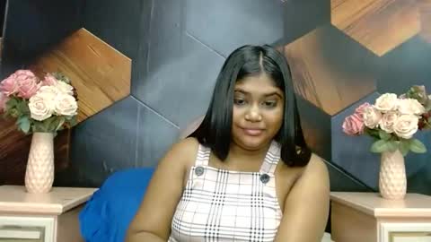 Snapshot of indian_rimmelx chatting on 10/04/25, 07:39 Melz online show from 10/04/25, 07:39