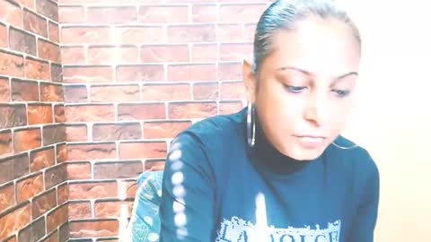 indian_spice_girl online show from 05/17/26, 07:50