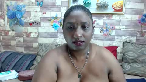 tracy online show from 10/10/25, 09:41