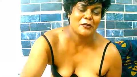 indiancherrypie online show from 12/12/24, 11:07