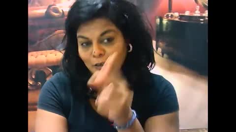 indiancherrypie online show from 04/18/26, 12:09