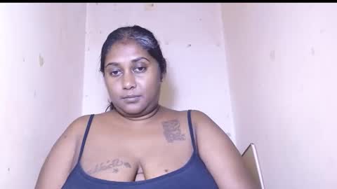 Snapshot of indiancoco chatting on 01/07/26, 06:32 candice online show from 01/07/26, 06:32