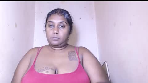 Snapshot of indiancoco chatting on 02/16/26, 06:26 candice online show from 02/16/26, 06:26