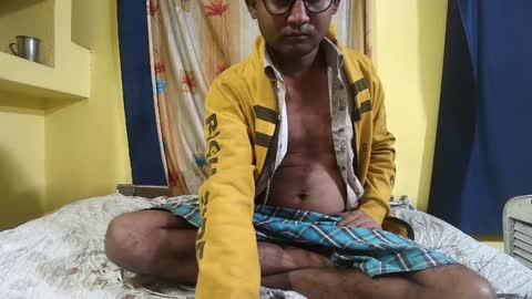 Snapshot of indiancumking chatting on 12/04/24, 12:41 inindiancumking online show from 12/04/24, 12:41