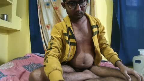 Snapshot of indiancumking chatting on 01/10/25, 10:28 inindiancumking online show from 01/10/25, 10:28