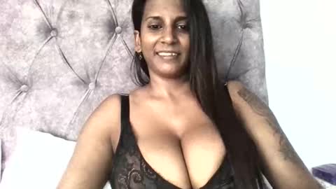 priya online show from 11/06/25, 06:47