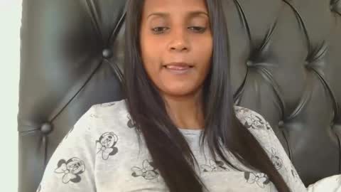 Snapshot of indianjasmin chatting on 05/02/26, 06:07 priya online show from 05/02/26, 06:07