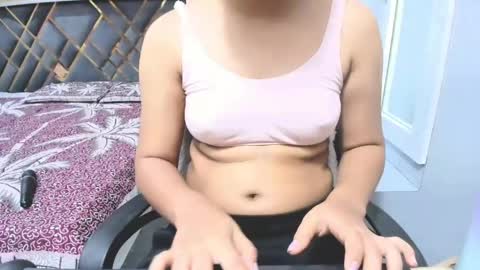 Snapshot of indiankittey chatting on 05/10/26, 02:17 indiankittey online show from 05/10/26, 02:17