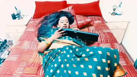 Amy online show from 09/22/25, 10:56