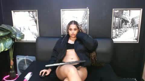 Snapshot of indianmila chatting on 06/26/26, 10:19 indianmila online show from 06/26/26, 10:19