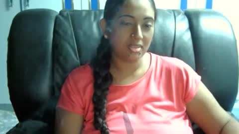 Snapshot of indianplaygal69 chatting on 02/08/25, 06:33 Indianpalgal69 online show from 02/08/25, 06:33