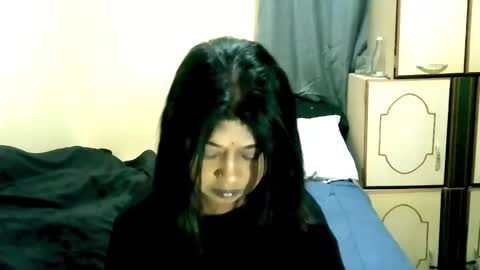 indianpleasures21 online show from 05/01/26, 04:39