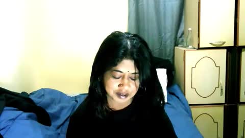 indianpleasures21 online show from 05/04/26, 07:04