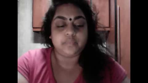 indianpooja1027 online show from 10/23/25, 07:34
