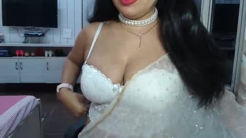 Snapshot of indianrads9 chatting on 04/19/26, 04:50 Radha online show from 04/19/26, 04:50