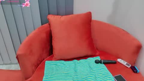 Snapshot of indianromance chatting on 05/23/26, 12:38 Yazmin online show from 05/23/26, 12:38