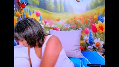 indianroxy27 online show from 02/12/26, 07:47