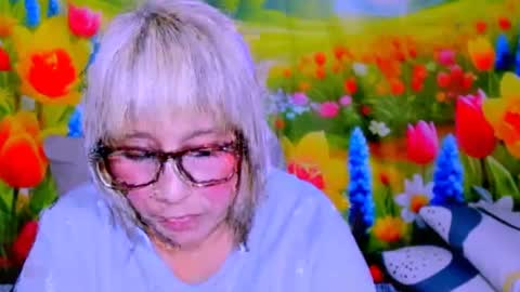 Snapshot of indianroxy27 chatting on 07/10/26, 05:48 indianroxy27 online show from 07/10/26, 05:48