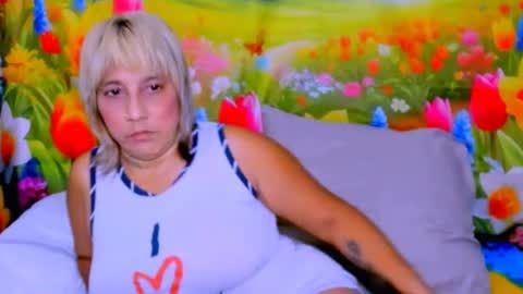 Snapshot of indianroxy27 chatting on 07/14/26, 02:16 indianroxy27 online show from 07/14/26, 02:16