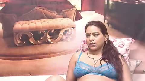 indiansexyass4u2luv online show from 01/12/25, 09:40