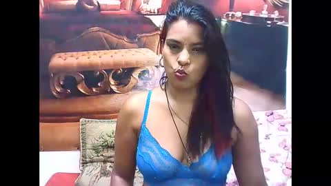 indiansexyass4u2luv online show from 01/25/25, 06:57