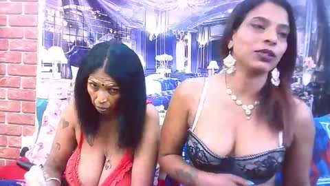 indiansexyass4u2luv online show from 12/18/25, 09:43