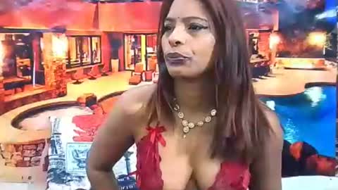 Snapshot of indiansexyass4u2luv chatting on 05/09/26, 08:52 indiansexyass4u2luv online show from 05/09/26, 08:52