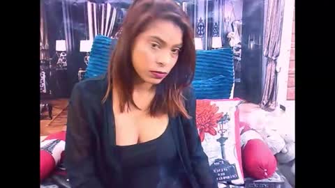 Snapshot of indiansexyass4u2luv chatting on 05/25/26, 05:02 indiansexyass4u2luv online show from 05/25/26, 05:02