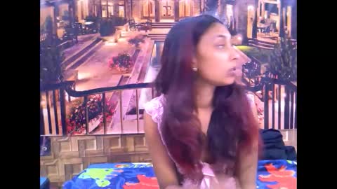 Snapshot of indiansexybutt4u2luv chatting on 05/11/26, 05:35 indiansexybutt4u2luv online show from 05/11/26, 05:35