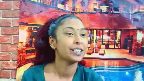 Snapshot of indiansexybutt4u2luv chatting on 05/26/26, 06:53 indiansexybutt4u2luv online show from 05/26/26, 06:53
