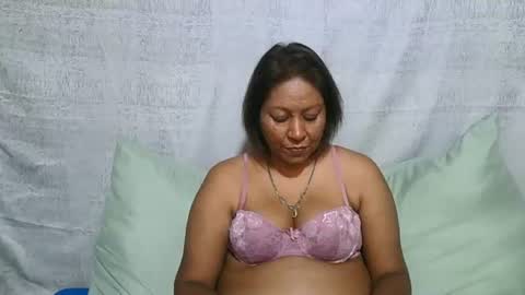Snapshot of indiansexymilf chatting on 06/12/26, 06:34 candice online show from 06/12/26, 06:34