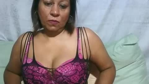Snapshot of indiansexymilf chatting on 06/24/26, 03:05 candice online show from 06/24/26, 03:05