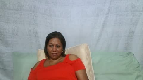 Snapshot of indiansexymilf chatting on 06/27/26, 06:51 candice online show from 06/27/26, 06:51