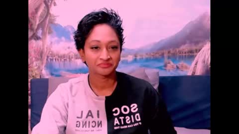 Shreya online show from 01/16/25, 05:00