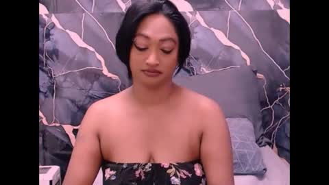 Shreya online show from 10/08/25, 11:41