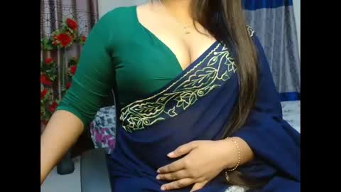 tina online show from 11/02/25, 07:05