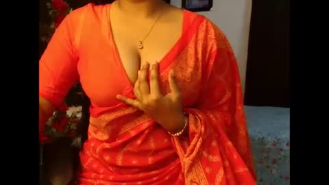 Snapshot of indiantina chatting on 05/11/26, 05:54 tina online show from 05/11/26, 05:54