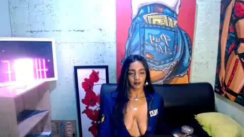 Snapshot of indianzaraxxx chatting on 05/22/26, 01:02 Indianzara online show from 05/22/26, 01:02