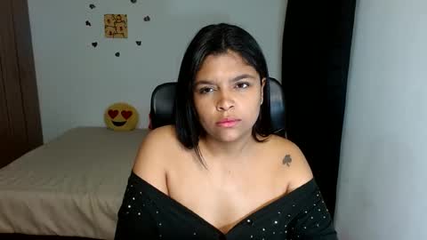 Aleja vallejo online show from 10/22/25, 01:06