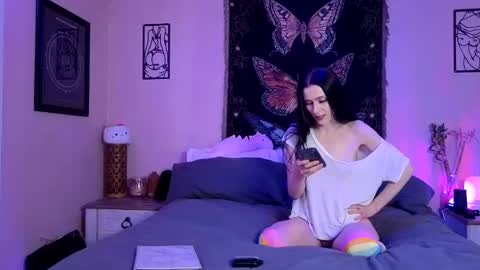 Indigo Bay online show from 03/11/26, 03:01