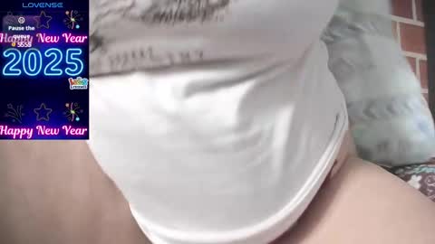 indiraa_channell online show from 01/04/25, 07:13