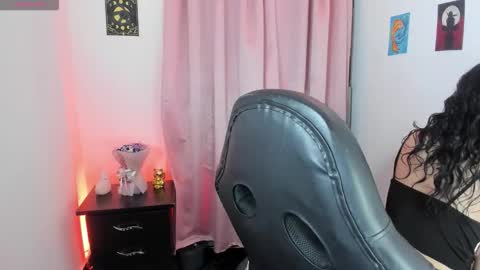 Diana online show from 02/03/26, 04:10