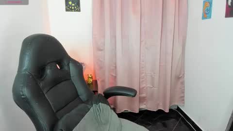 Diana online show from 02/05/26, 02:49