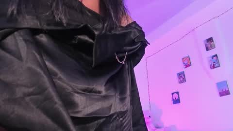 Luna  online show from 03/05/25, 05:29