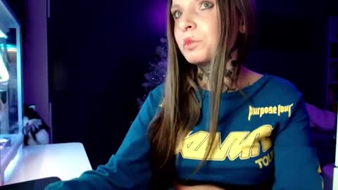 InesDesire online show from 01/07/25, 09:35