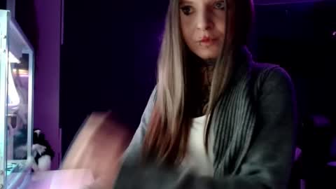 InesDesire online show from 01/17/25, 04:15