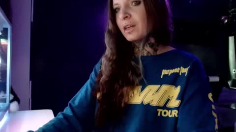 InesDesire online show from 01/28/25, 11:17