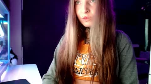 InesDesire online show from 02/05/25, 08:11