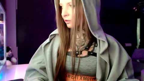 InesDesire online show from 02/16/25, 08:10