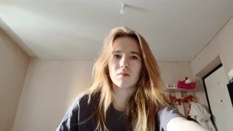 Snapshot of inespacheco chatting on 03/27/26, 01:00 Sofia online show from 03/27/26, 01:00